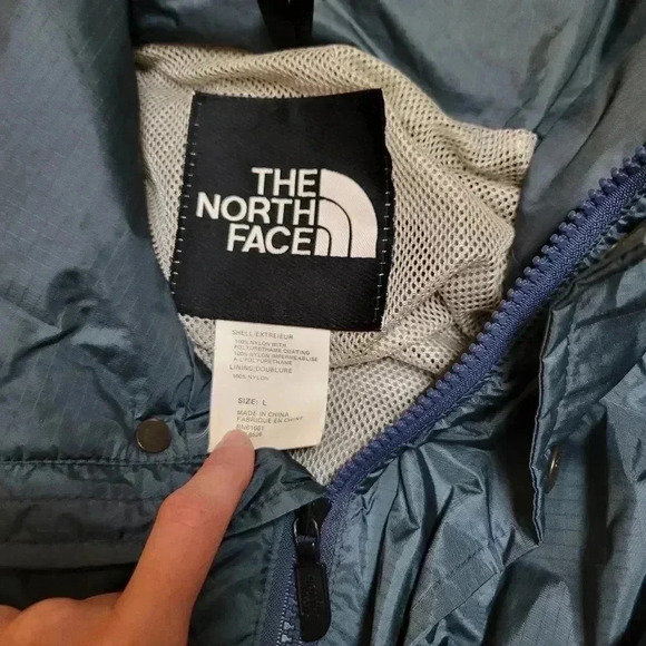 Vintage 90s Mens North Face Rain Jacket Hooded Nylon Windbreaker Size L Teal - Picture 4 of 11